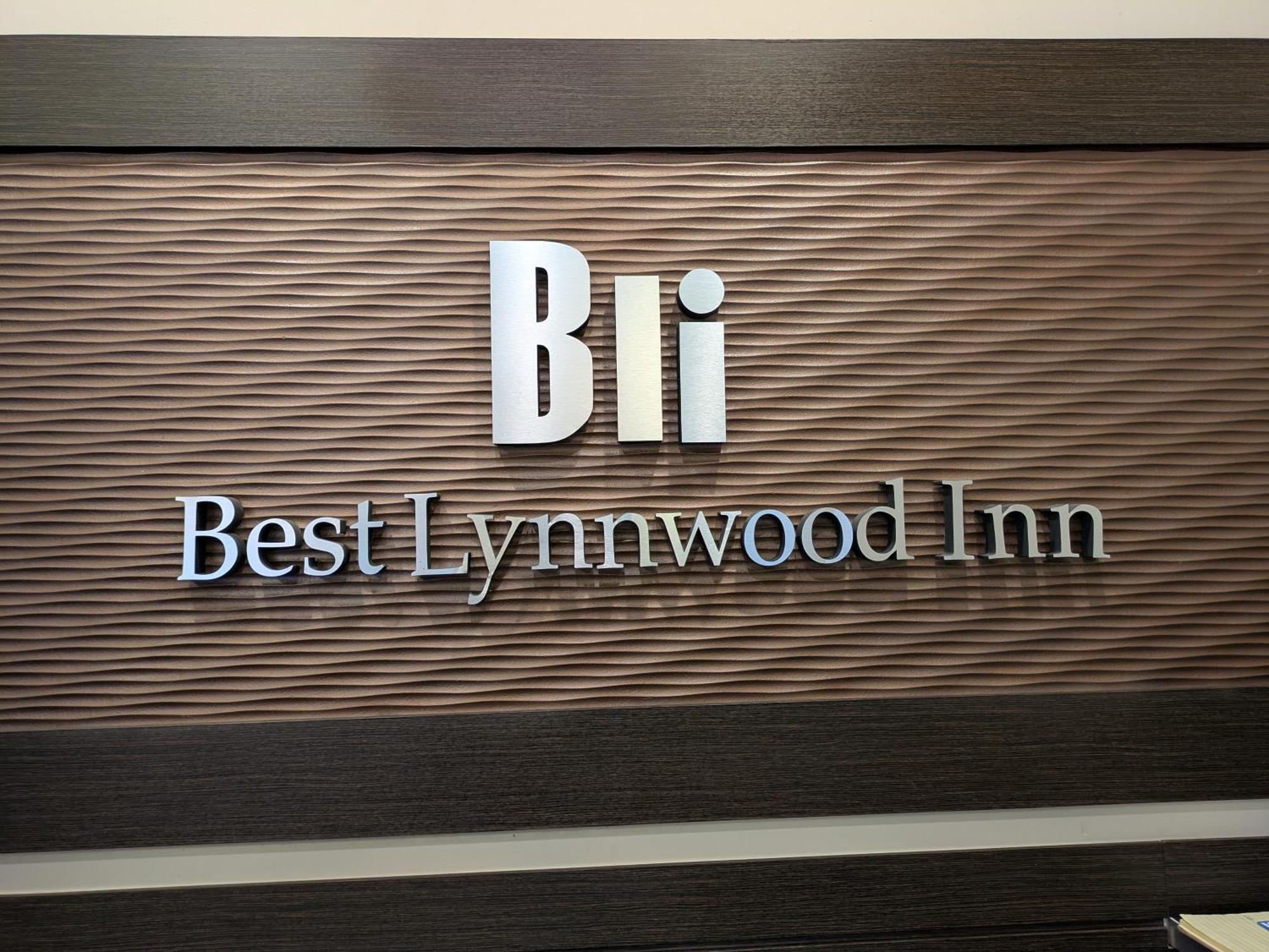 Best Lynnwood Inn Esterno foto