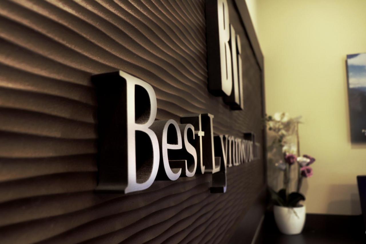Best Lynnwood Inn Esterno foto